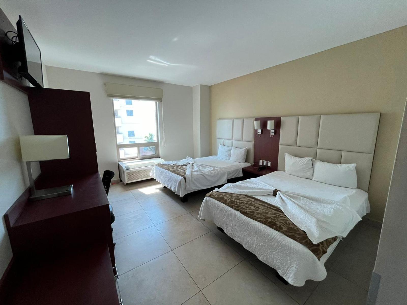 Hotel Ave Inn Mazatlan Dış mekan fotoğraf