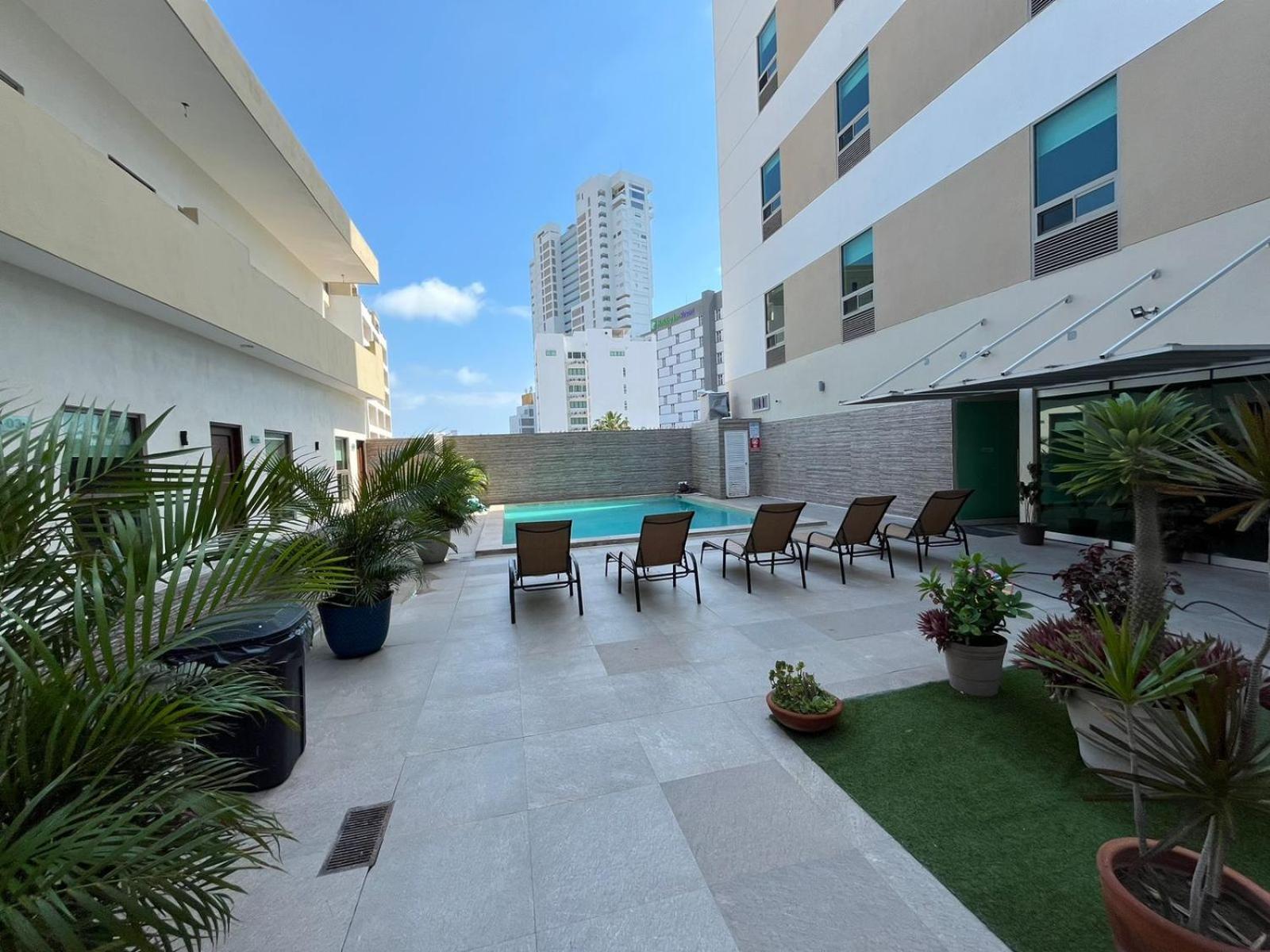 Hotel Ave Inn Mazatlan Dış mekan fotoğraf